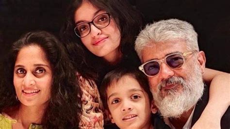 actor ajith daughter age